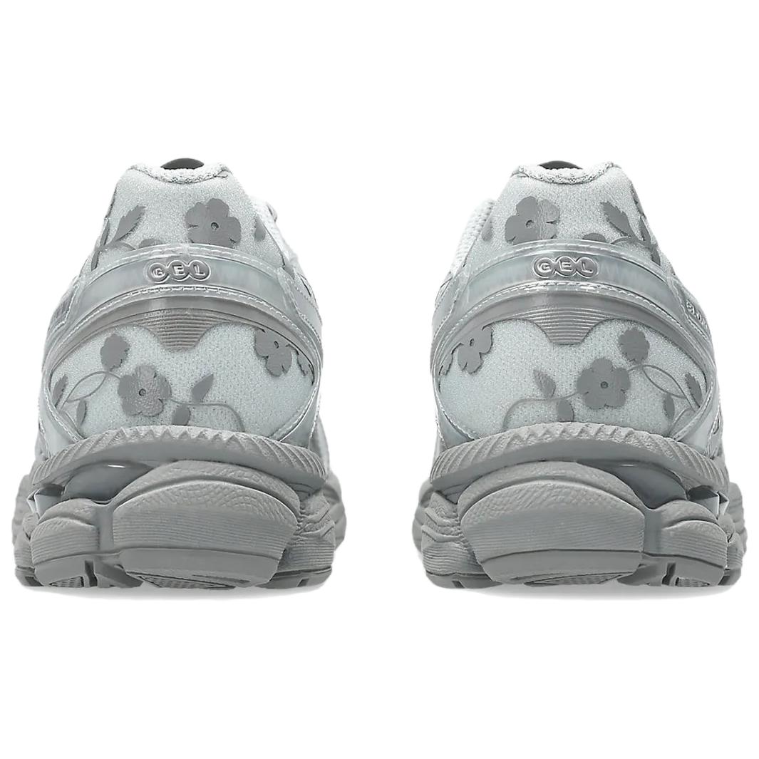CECILIE BAHNSEN x ASICS Gel Cumulus 16 Mesh, Textile, Synthetic Leather Low top Running Shoes Women’s Gray Silver