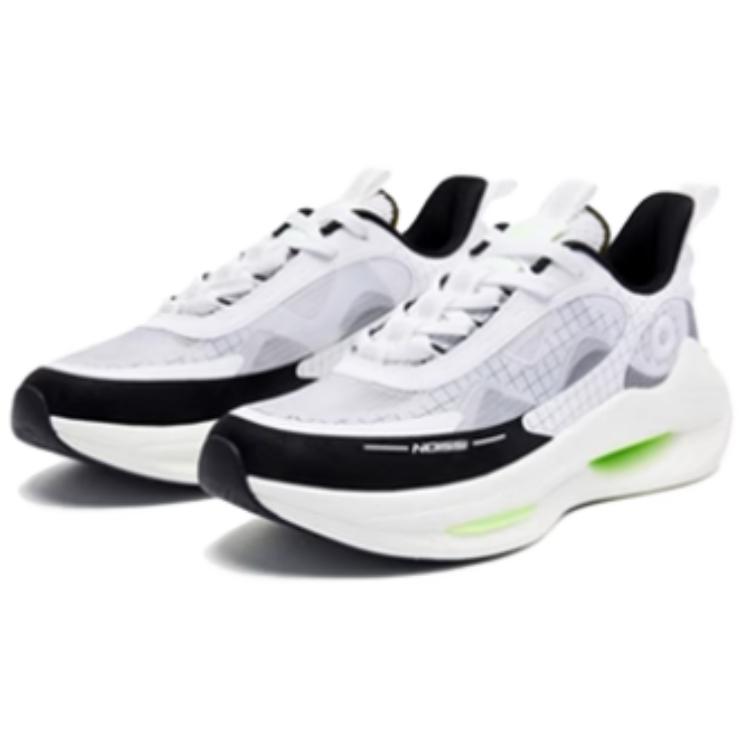 QIAODAN Comfortable Slip Resistant Low top Running Shoes Men’s White Black
