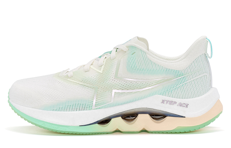 XTEP Xuan Speed 4.0 Pro Low top Running Shoes Women’s White Green