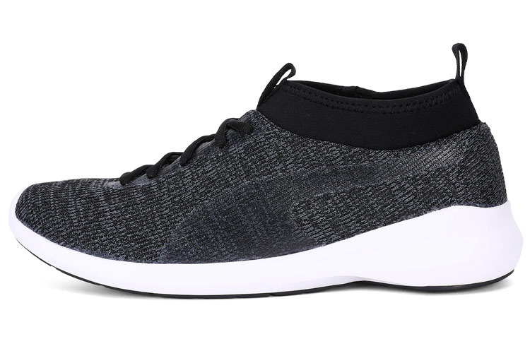 PUMA Circlet Idp Low top Running Shoes Men's Black White