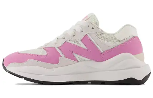 57/40 Wmns New Balance 'Barbie' Women's