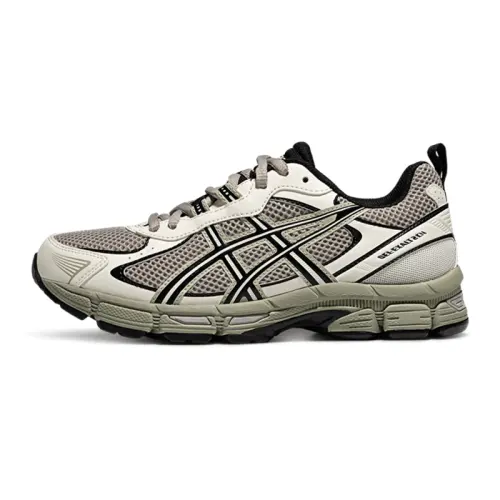 Asics Low top Running Shoes Women's Gray Black