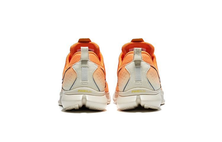 Saucony Kinvara Essence 13 Low top Running Shoes Unisex Orange