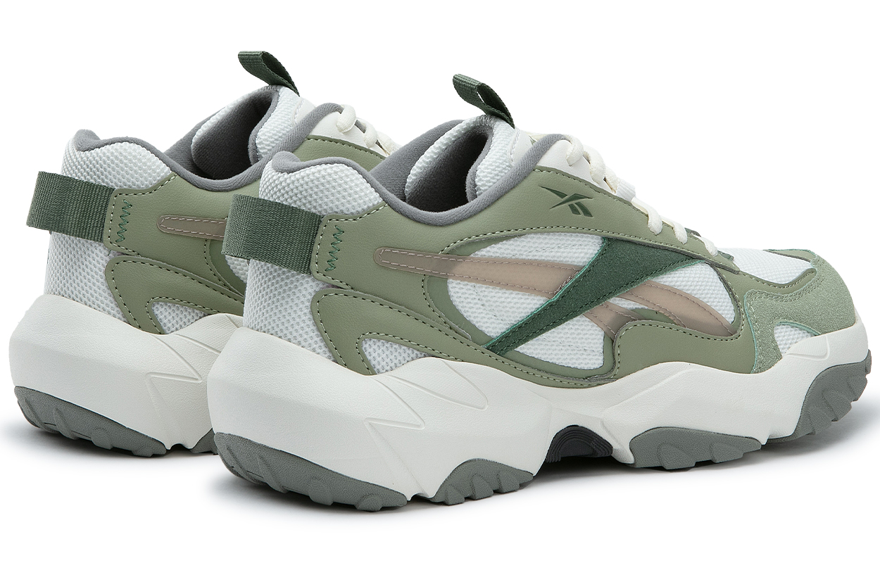 Reebok FLUFFI PUFF CN Low top Running Shoes Unisex White Green