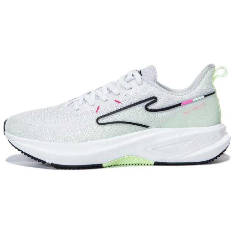 Erke Slip Resistant And Breathable Slip Resistant And Breathable Low top Running Shoes Women’s White Green