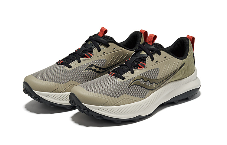 Saucony BLAZE TR Fiery Low top Running Shoes Men’s Coffee Black
