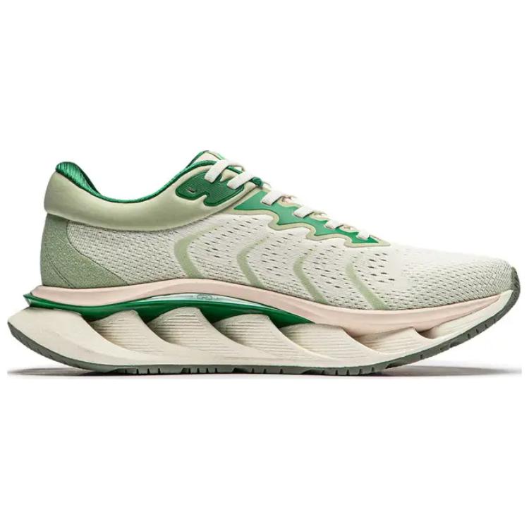 Li Ning Cushioning, Wear Resistant Low top Casual Running Shoes Men’s White Green