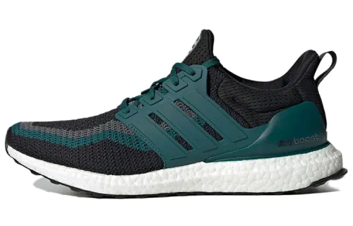 UltraBoost Arsenal x UltraBoost Adidas Dna 'Football Pack'