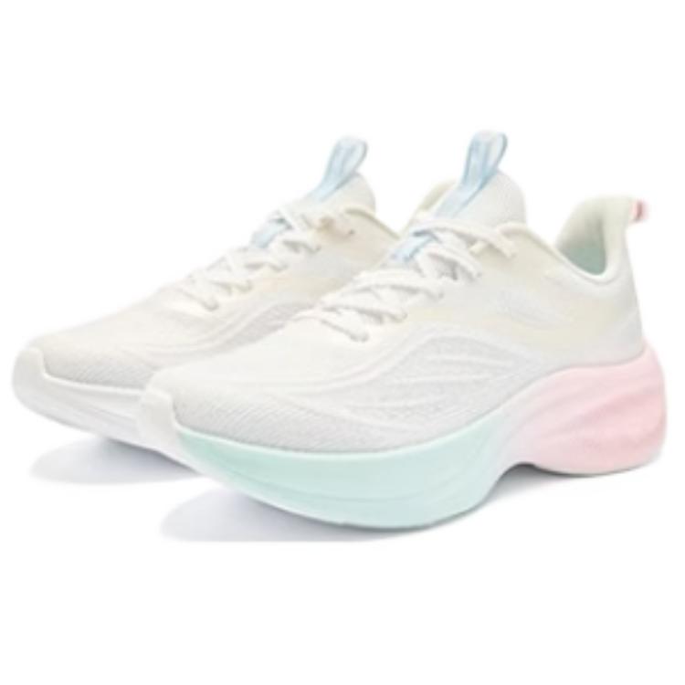 QIAODAN Slip Resistant Abrasion Resistant Coverage Low top Sprint Running Shoes Women’s Jordan White