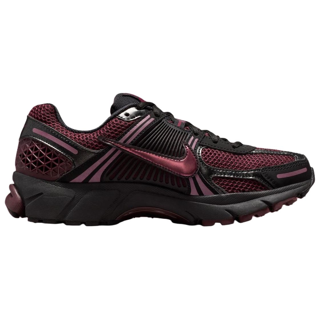 Nike Zoom Vomero 5 Running Shoes Women’s Black Red