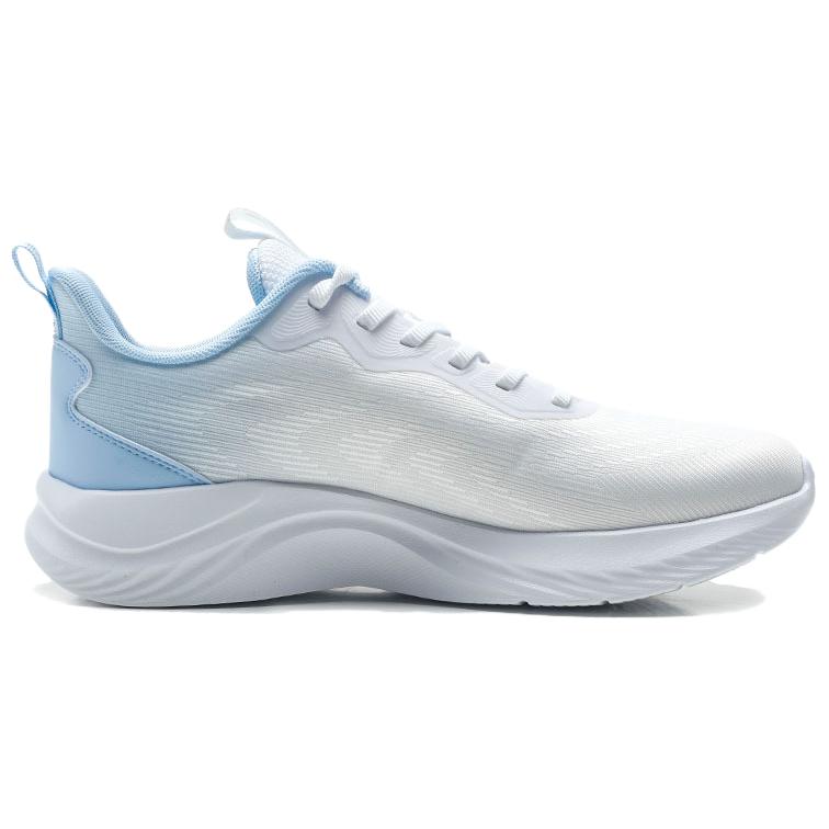 QIAODAN Slip Resistant Abrasion Resistant Low top Casual Running Shoes Men’s Jordan White Glacier Blue
