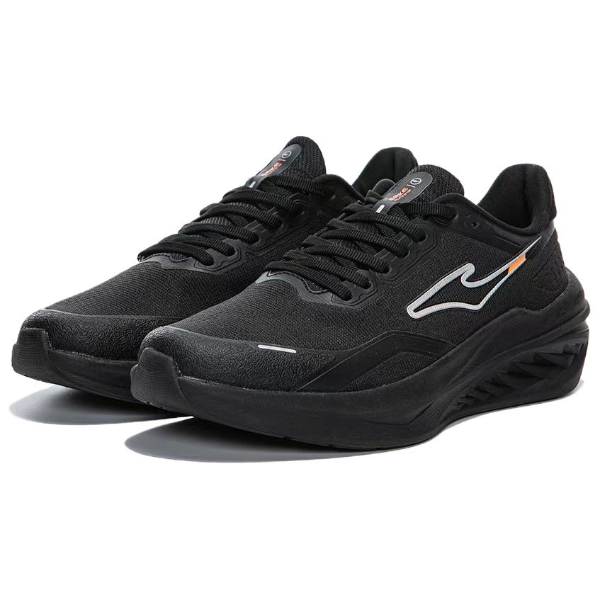 Erke Slip Resistant Abrasion Resistant Slip Resistant Abrasion Resistant Low top Casual Running Shoes Men’s Jet Black