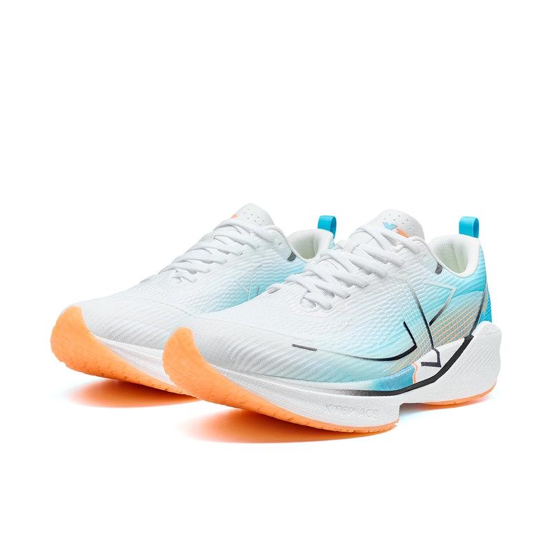 XTEP 360X Cushioning, Wear Resistant Low top Running Shoes Men’s Le Mans Colorway