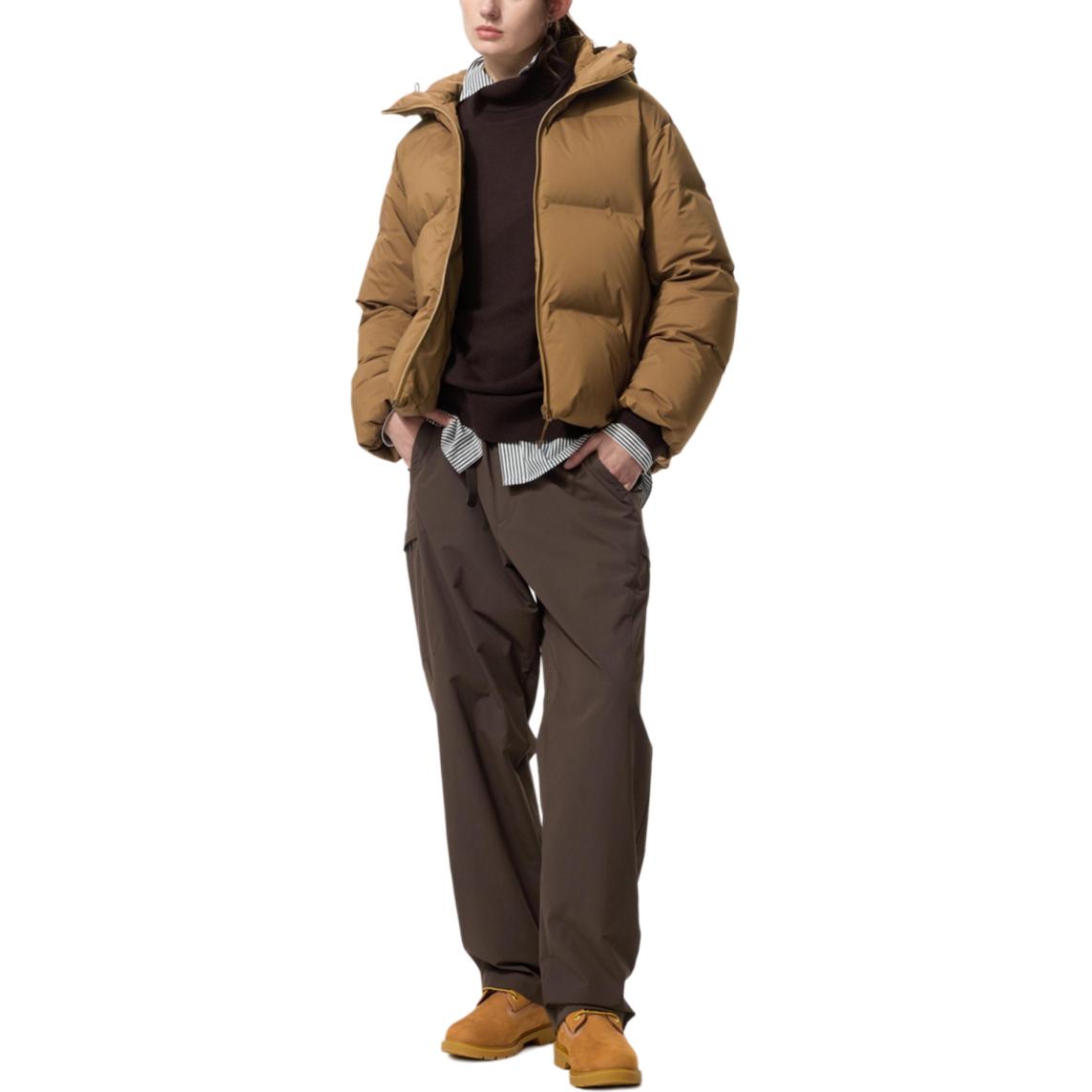 Женская куртка UNIQLO Безвесельная (черная)