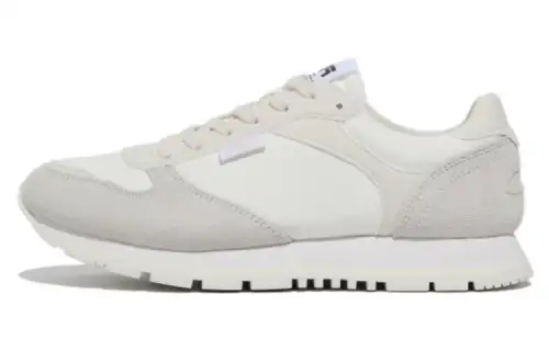 FILA Jogger Low top Running Shoes Unisex Gray White