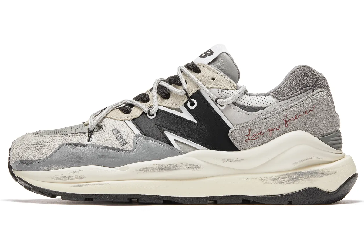 New Balance Cushioning Slip Resistant Cushioning Slip Resistant Low top Running Shoes Unisex Gray White