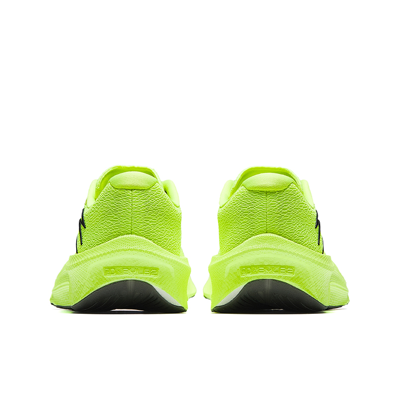 Anta Asphalt Road Dominator 2.0 Slip Resistant And Breathable Low top Casual Running Shoes Men’s Green
