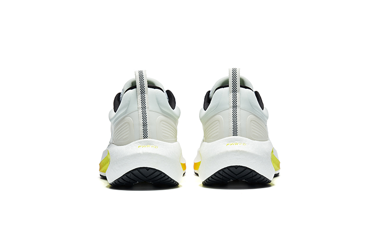 Saucony Surge 3 Fabric Cushioning Breathable Low top Casual Running Shoes Men’s White Black