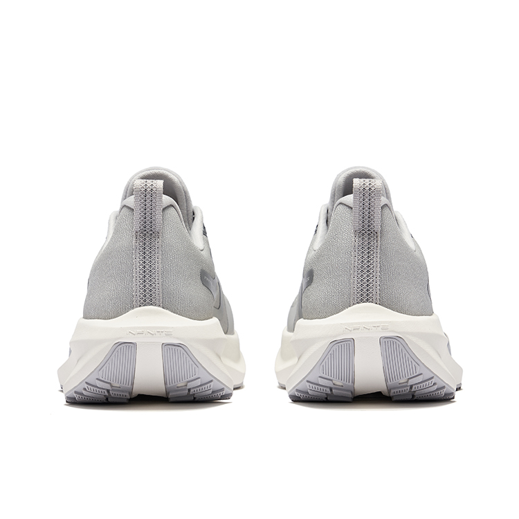 Erke Cushioning Rebound Low top City Commuting Running Shoes Men’s Mist Gray Bright Silver