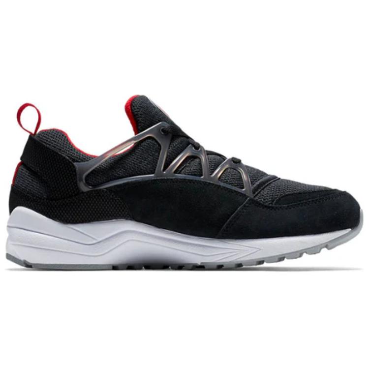 Nike Air Huarache Light ‘Black University Red’