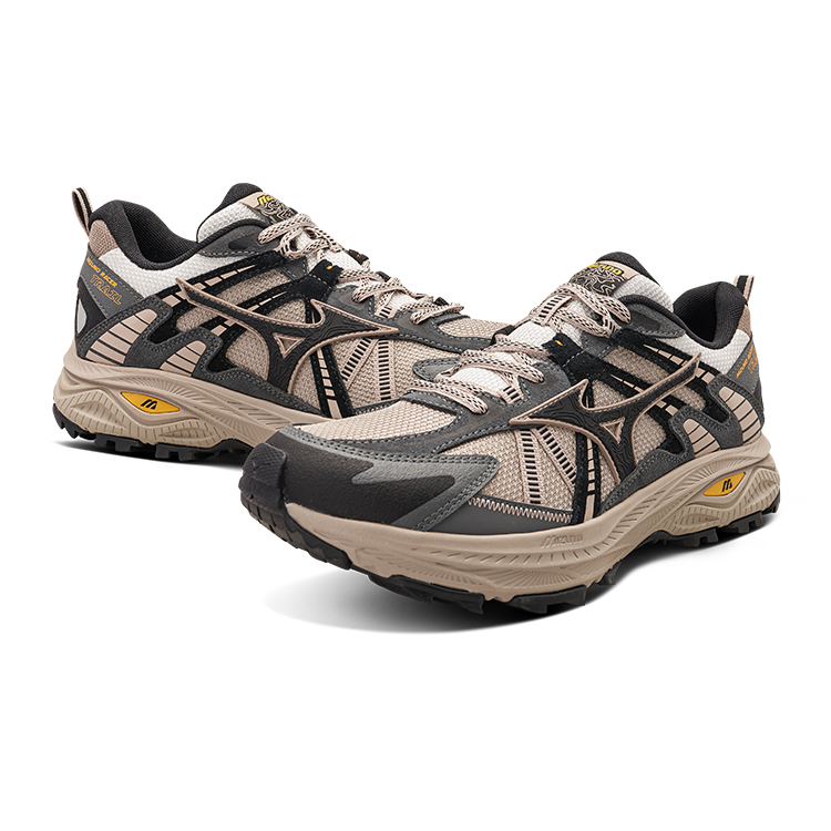 Mizuno Racer Trail Breathable Low top Running Shoes Unisex Light Umber