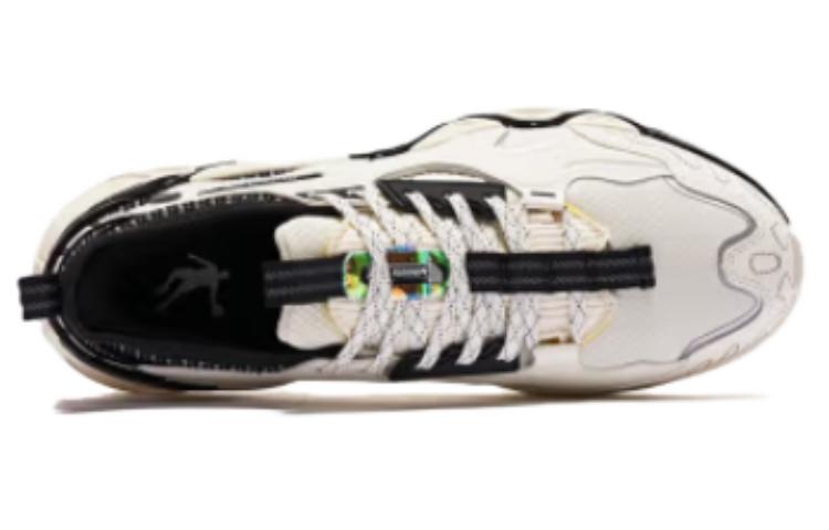 QIAODAN Comfortable TPU Cushioning Slip Resistant Abrasion Resistant Cushioning Slip Resistant Abrasion Resistant