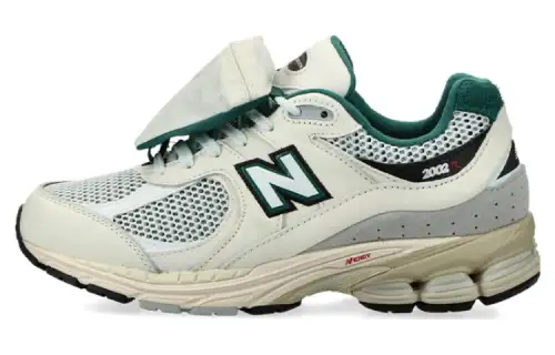 New Balance NB 2002R Letter Lace Round Toe Leather Low Top Casual Running Shoes Uniform for Men and Women Beige