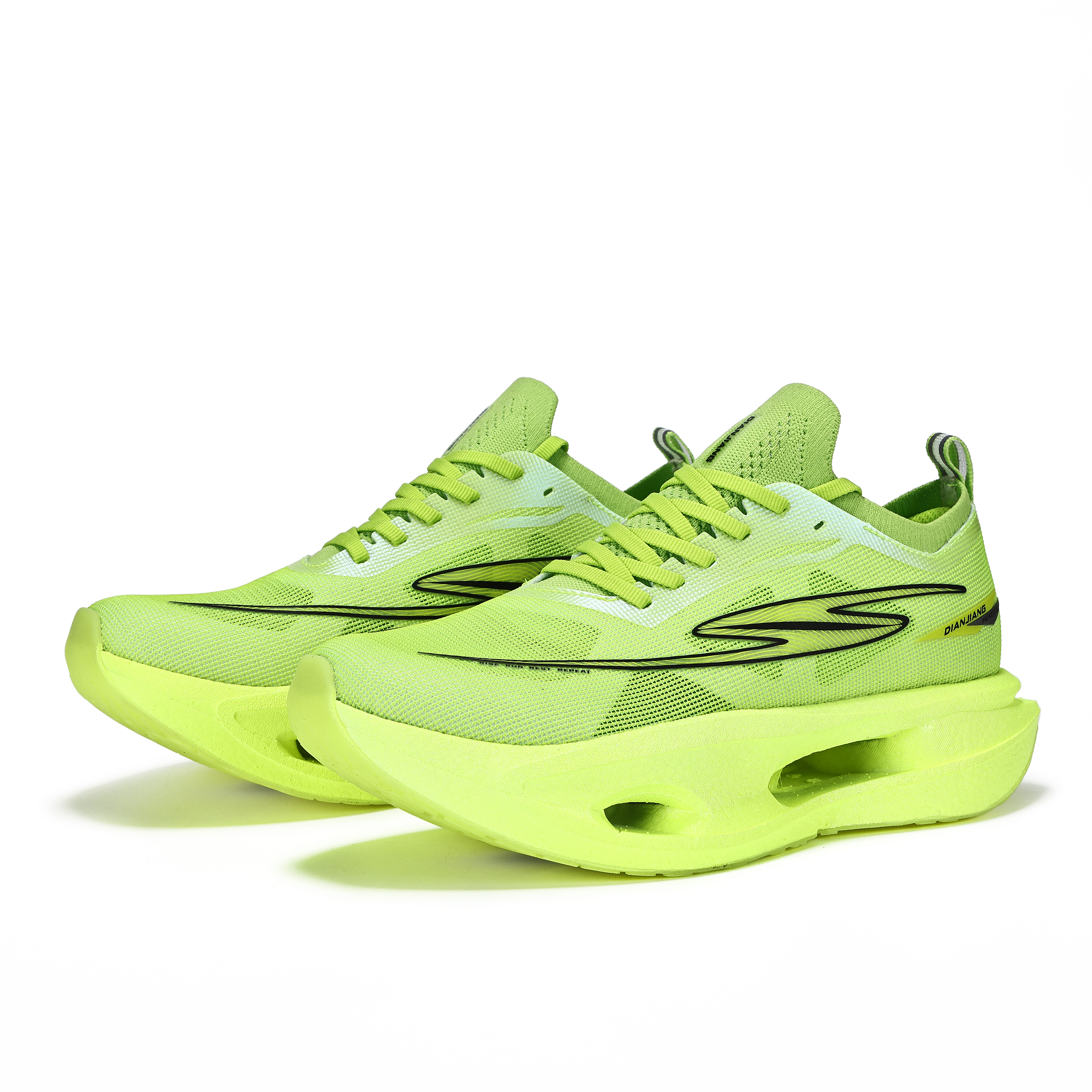 DIANJIANG Cushioning Abrasion Resistant Breathable Low top Physical Fitness Test & Exam Racing Training Running Shoes