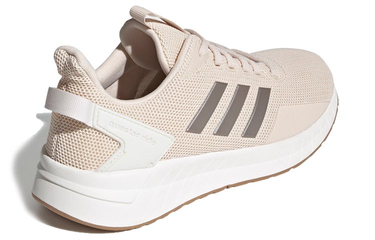 Женские кроссовки adidas neo Questar Ride (бежево-бело-серебристые) — Бежевыйбелый / серебристый — фото 4