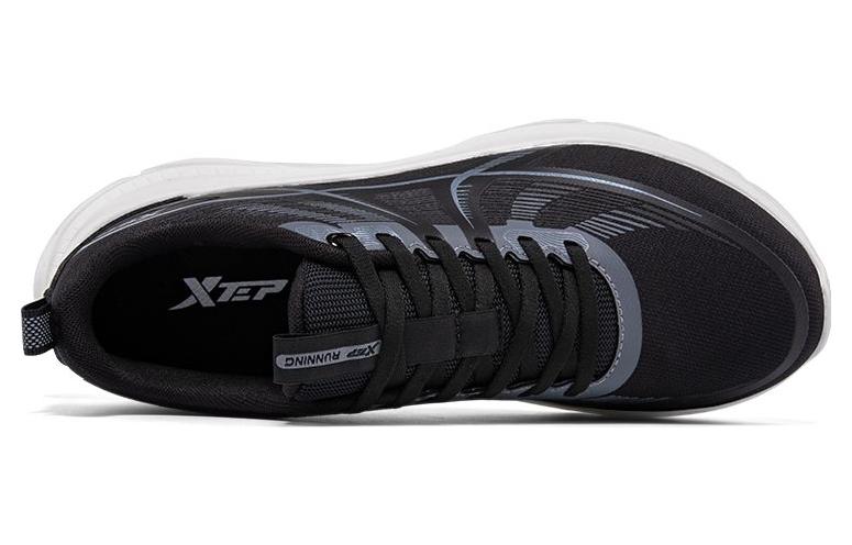XTEP Comfortable Wear resistant And Lightweight Low top Running Shoes Men’s Black