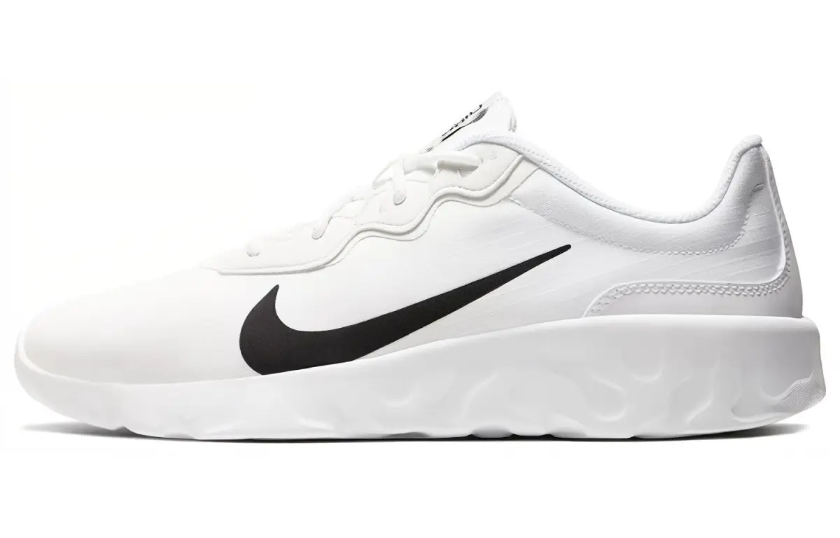 Nike Explore Strada Summit White