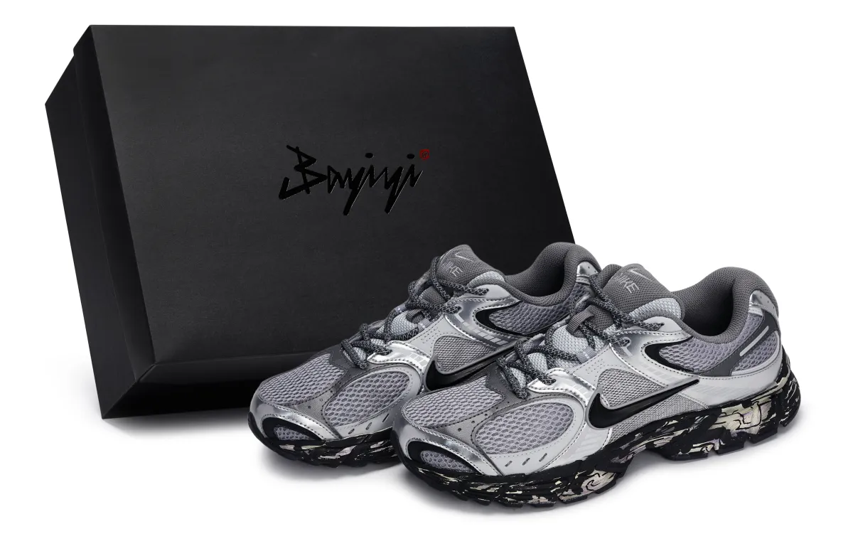 Nike V5 RNR Abrasion Resistant Abrasion Resistant Low top Running Shoes Men's Black Gray Silver Purple