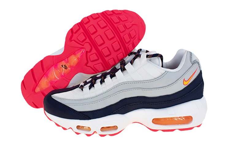 Женские кроссовки Nike Air Max 95 (бело-синие) — фото 5