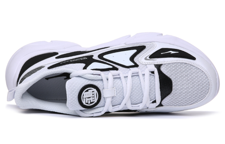 Erke Abrasion Resistant Slip Resistant Low top Running Shoes Men’s White Black