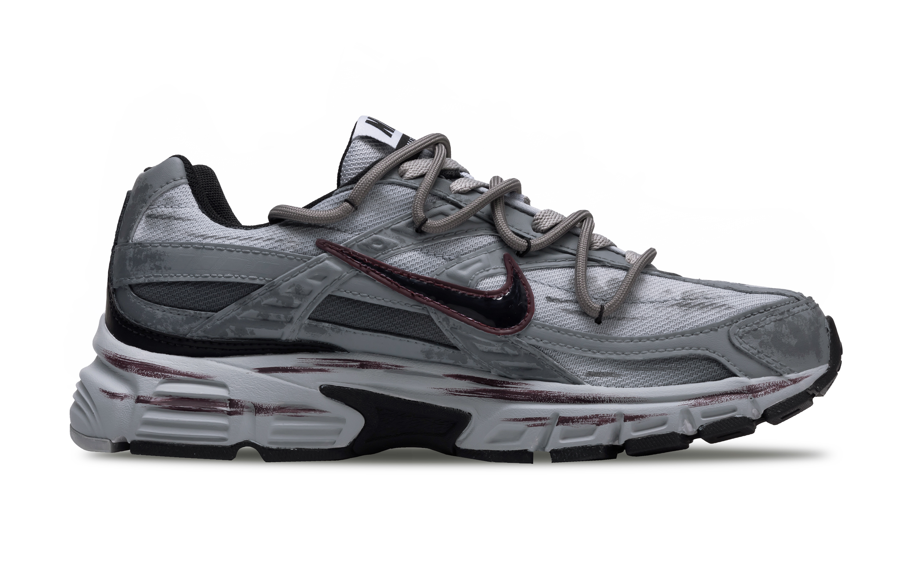 Nike Initiator Slip Resistant Low top Running Shoes Men’s Gray Black