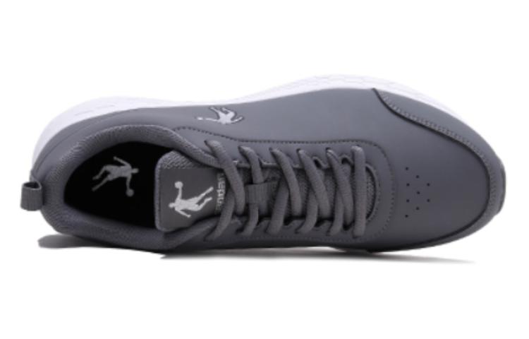 QIAODAN Slip Resistant Low top Running Shoes Men’s Gray