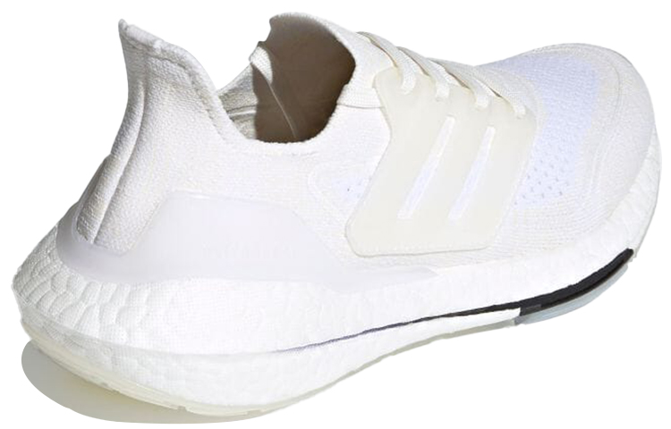 Женские кроссовки adidas ULT (белые) — фото 4