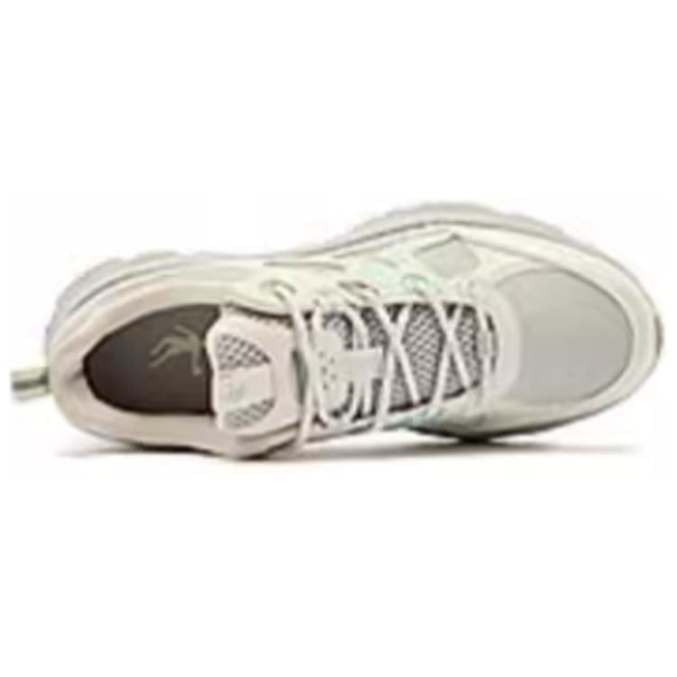 QIAODAN Cushioning Thermal Rebound Low top Sprint Running Shoes Women’s Beige Green