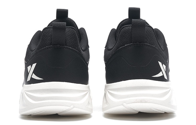 XTEP Breathable Coverage Low top Running Shoes Men’s