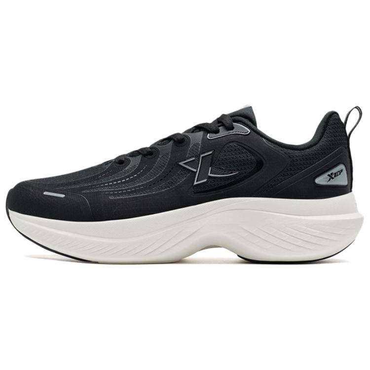 XTEP Cushioning, Wear Resistant Low top Casual Running Shoes Women’s Black
