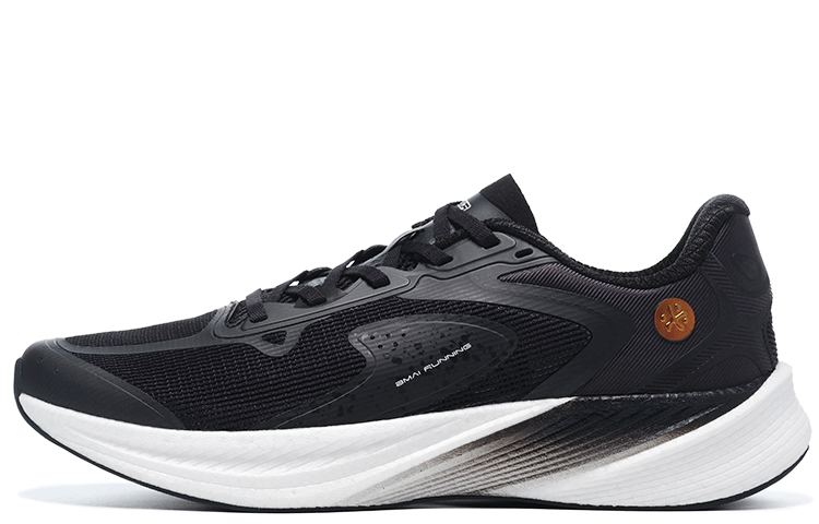 BMAI Hunting 2.0 Running Shoes Women’s Mid Top Black/White