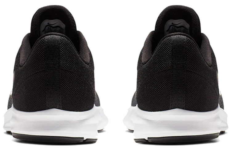 Мужские кроссовки Nike Downshifter 9 (черно-белые) — Чёрный / белый — фото 4