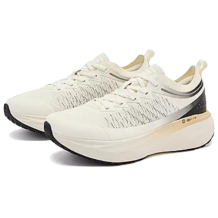 QIAODAN Cushioning Low top Running Shoes Women’s Beige Black
