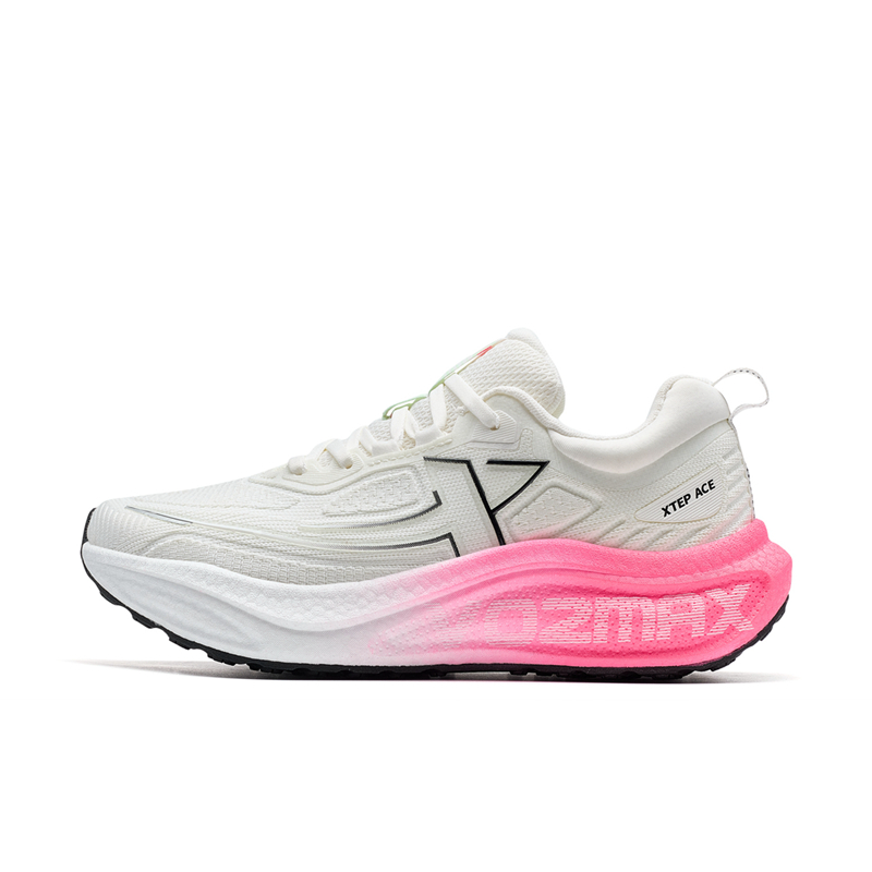 XTEP Cushioning, Wear Resistant Low top Running Shoes Women’s Sail White