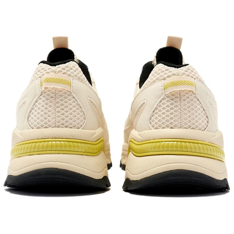 QIAODAN Cushioning Slip Resistant Low top Trail Running Shoes Men’s Beige