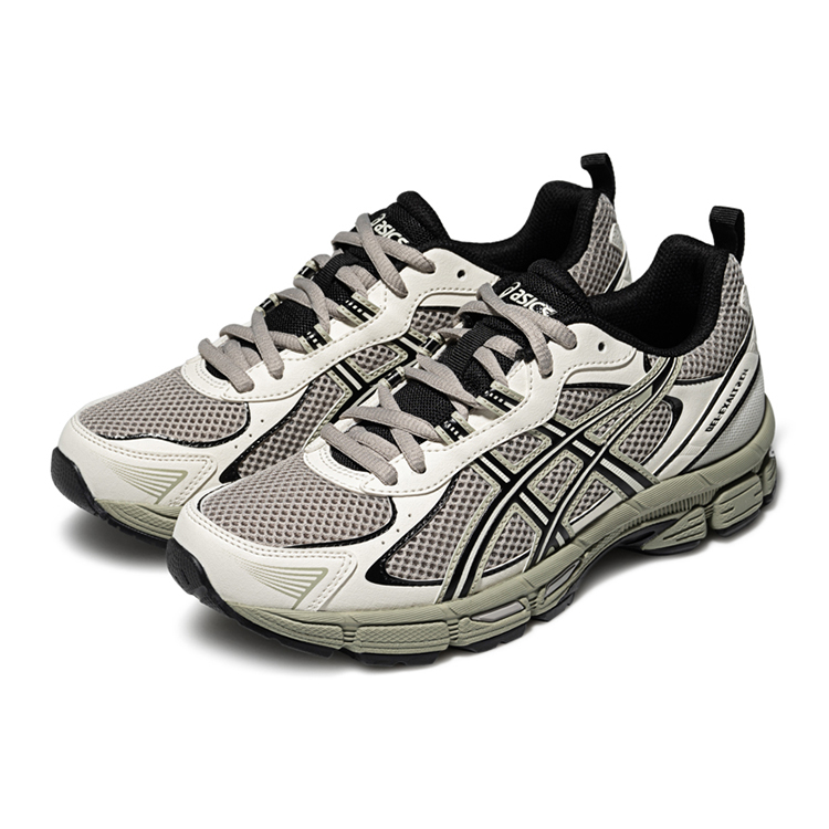 Asics Low top Running Shoes Women’s Gray Black