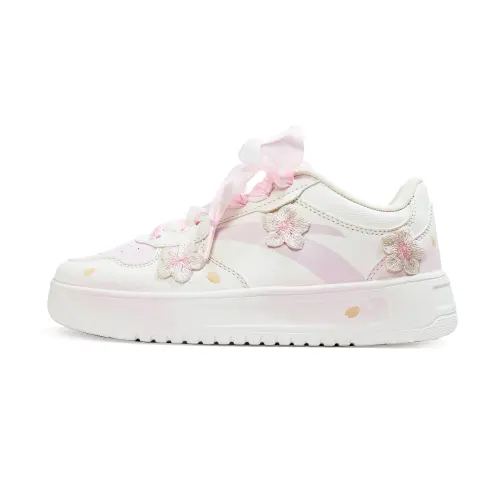 Anta Lightweight Slip Resistant Abrasion Resistant Lightweight, Slip Resistant, And Abrasion Resistant Low top