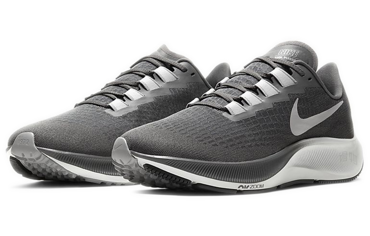 Мужские кроссовки Nike Pegasus 37 (серые) — фото 3