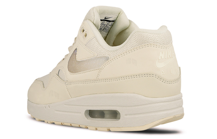 Женские кроссовки Nike Air Max 1 (бежевый) — фото 4