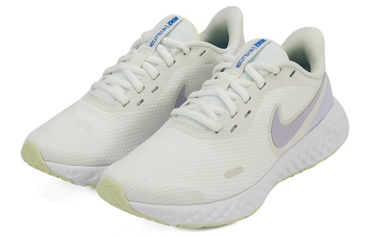 Женские кроссовки Nike REVOLUTION 5 (бело-фиолетовые) — 白/淡紫/绿色 — фото 3